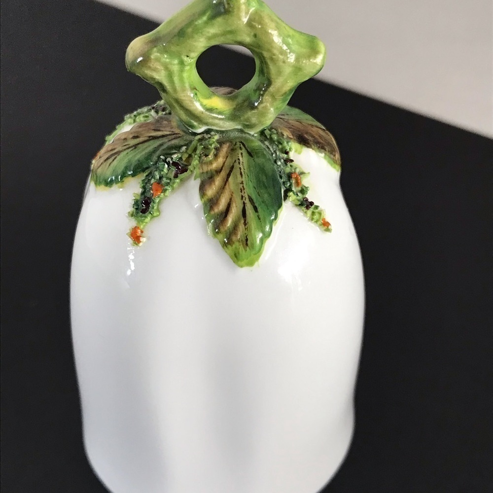 Vintage Coalport of England Bone China Porcelain Ceramic Leaf Top Bell